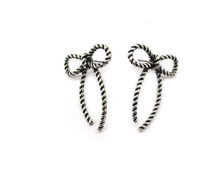 Western Corded Wire Ribbon Earring