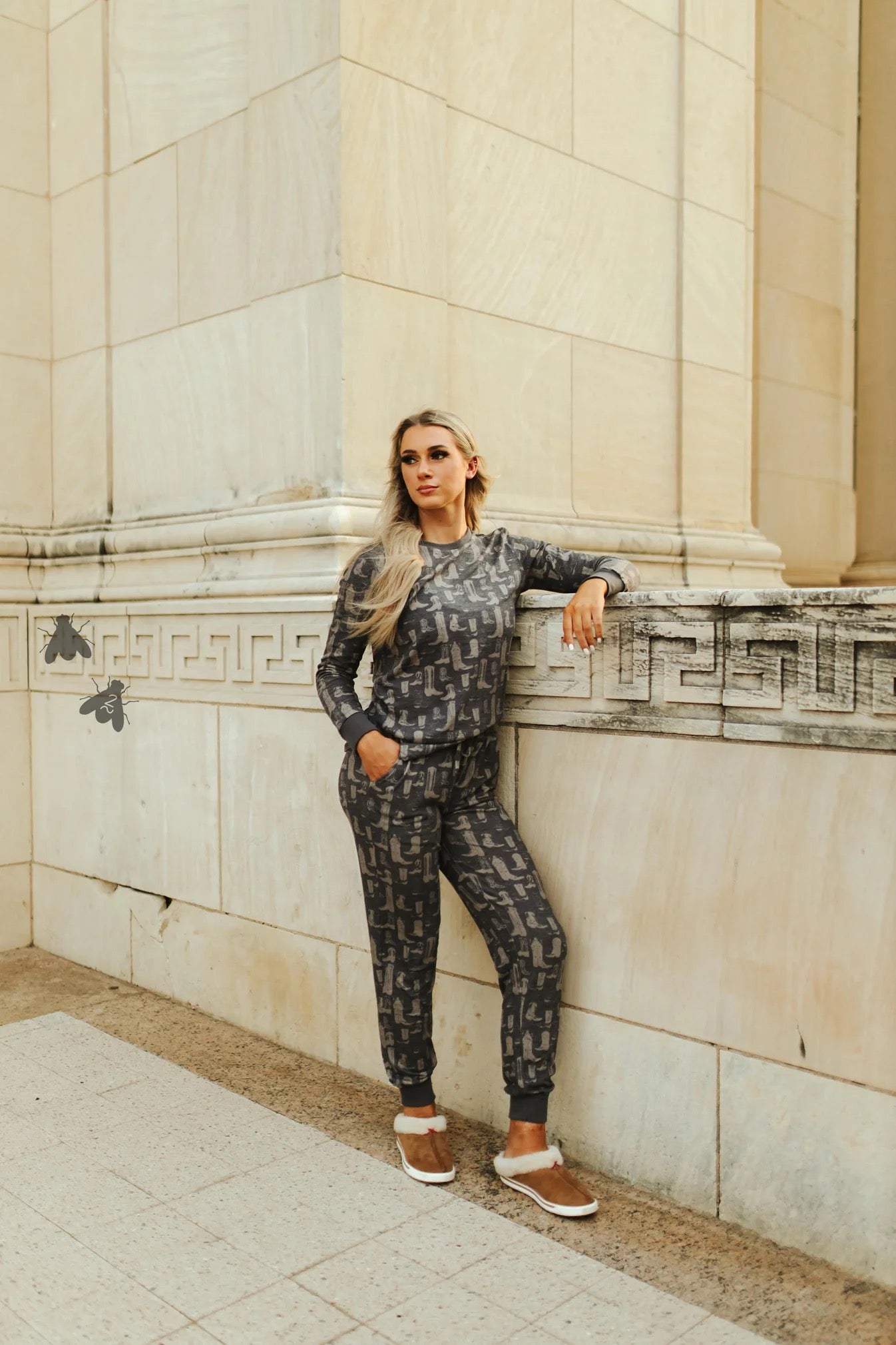 Loungy Lariat Joggers - Boot Scoot