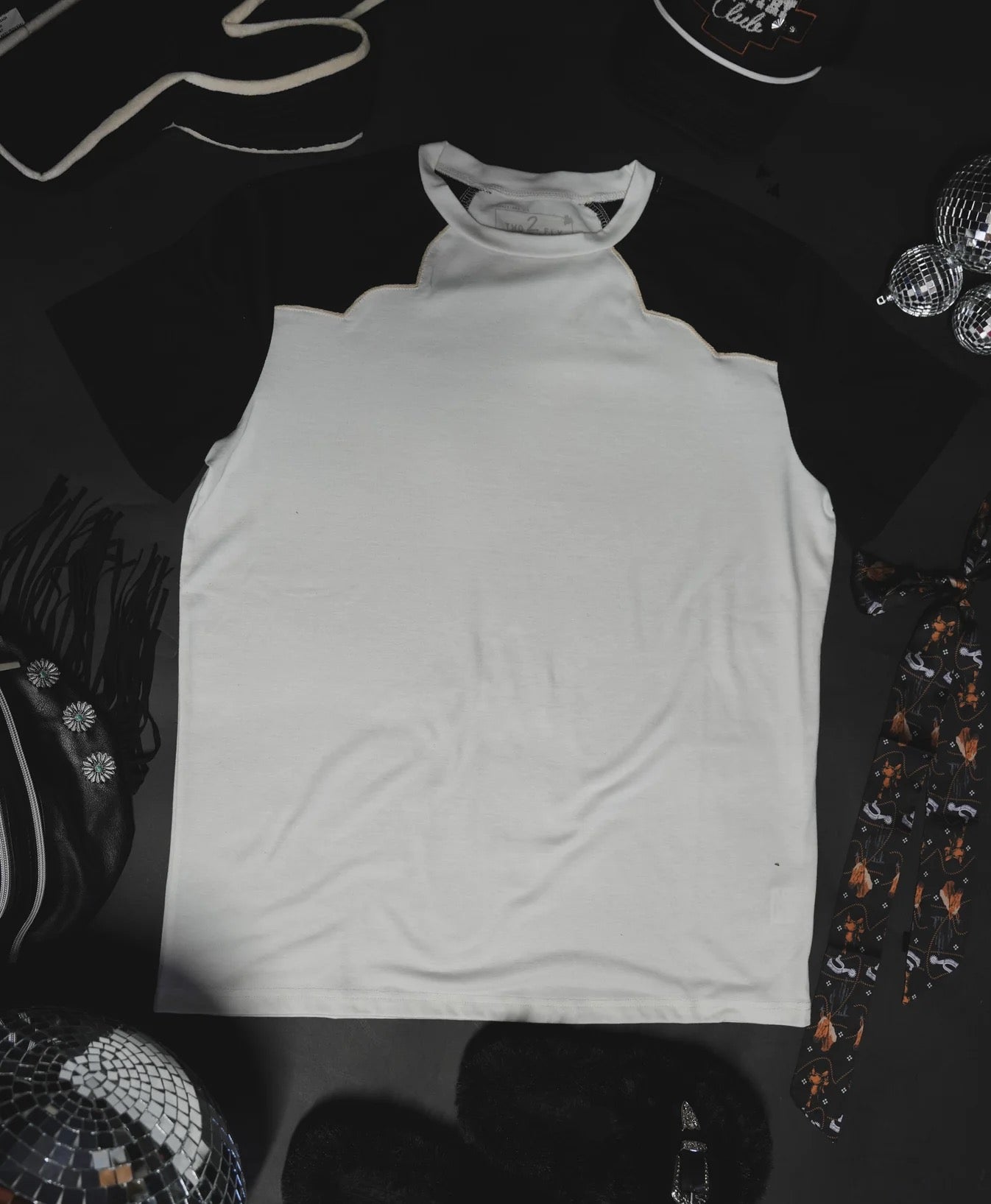 Rawhide Stitch - White