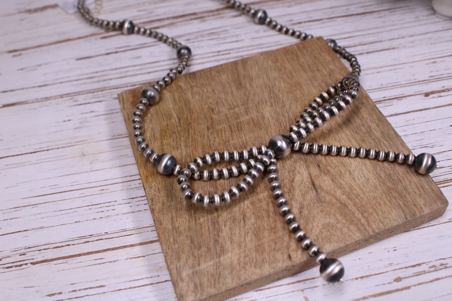 Navajo Hand-Strung 20 inch Pearl Bow Necklace – Vicky Johnson