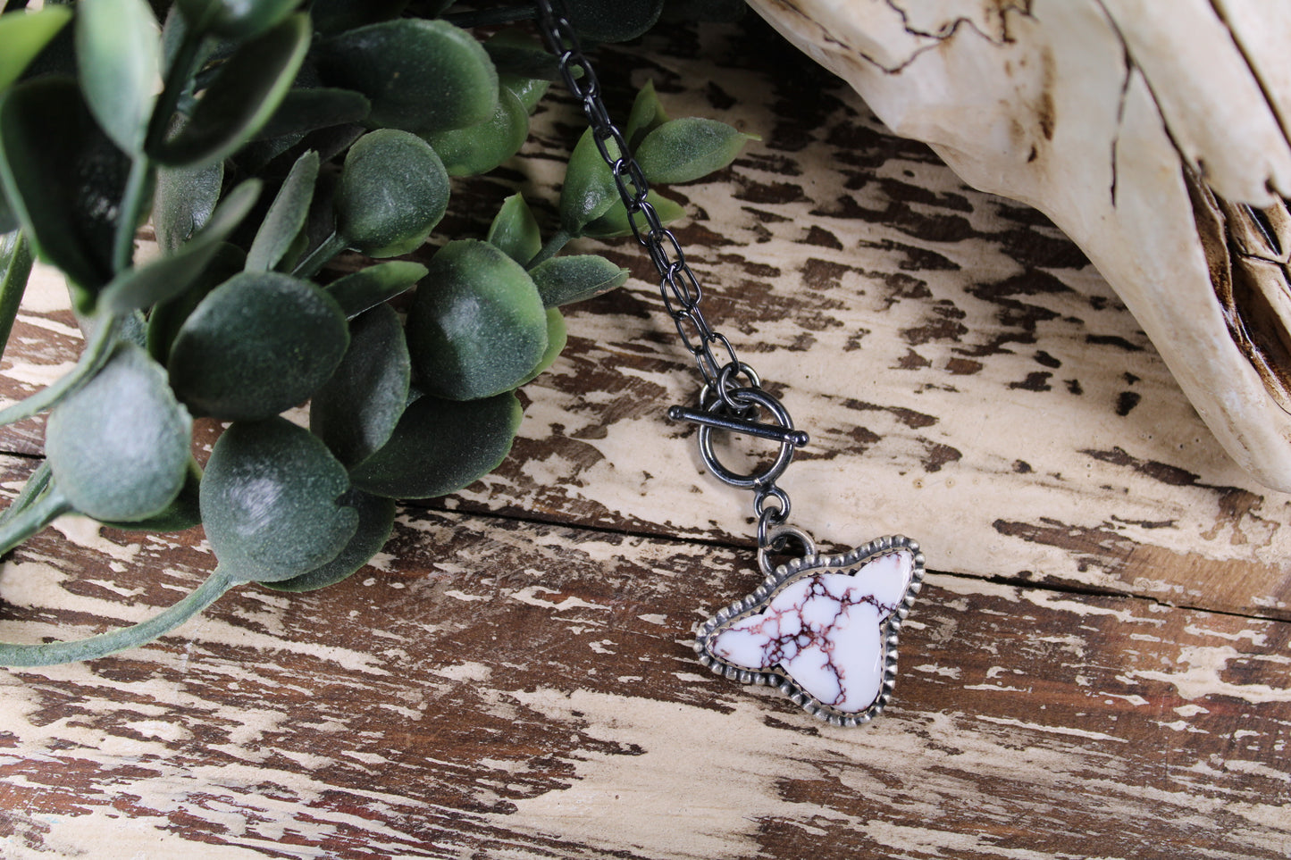 Wild Horse Sterling Silver Cow Head Necklace – 10 Inches