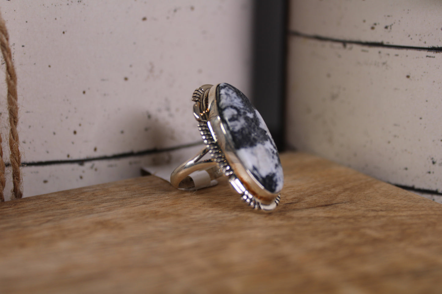 White Buffalo Turquoise Ring – Navajo Artist Allen Lee