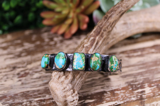 Chimney Butte Navajo Sterling Silver Sonoran Gold Turquoise Cuff Bracelet – Size 7.5