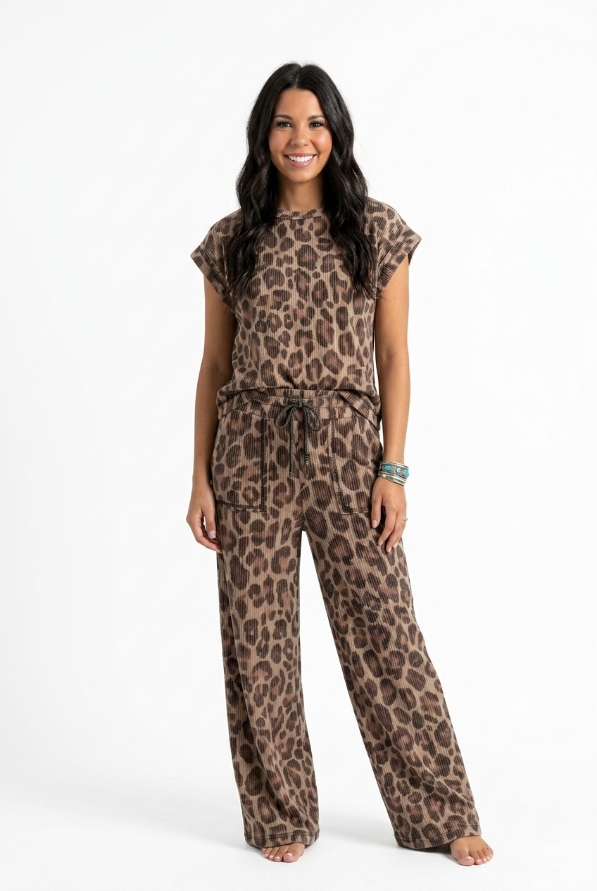 Spotted Wild Leopard Pants