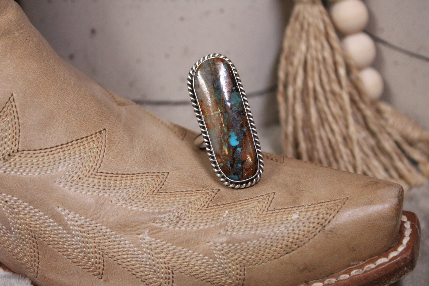Navajo Royston Ribbon Turquoise Adjustable Ring – Donovan Skeet