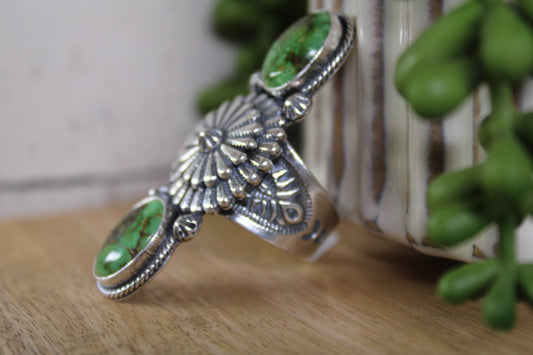 Navajo Artist Sam Yellowhair – Sonoran Gold Turquoise Ring