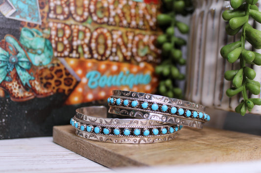 Zuni Handmade Kingman Turquoise Cuff / Size 7 / .925 Sterling Silver / Artists Jason & Pearl Ukestine