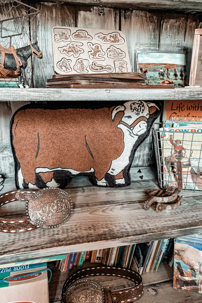 Cattle Talk – Hereford Pillow
