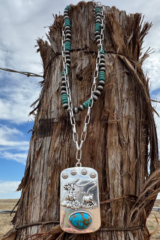 Breakaway Babe Chain Necklace