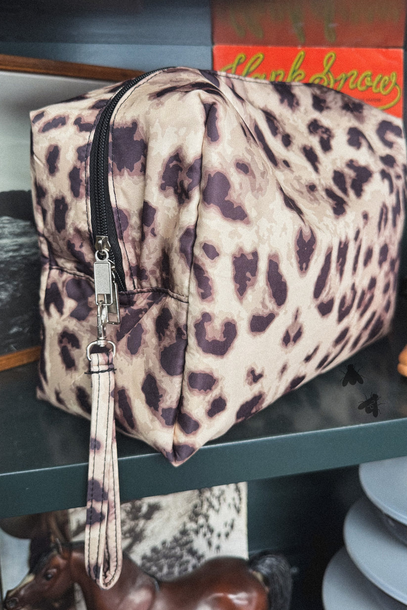 Leopard Traveler Bag